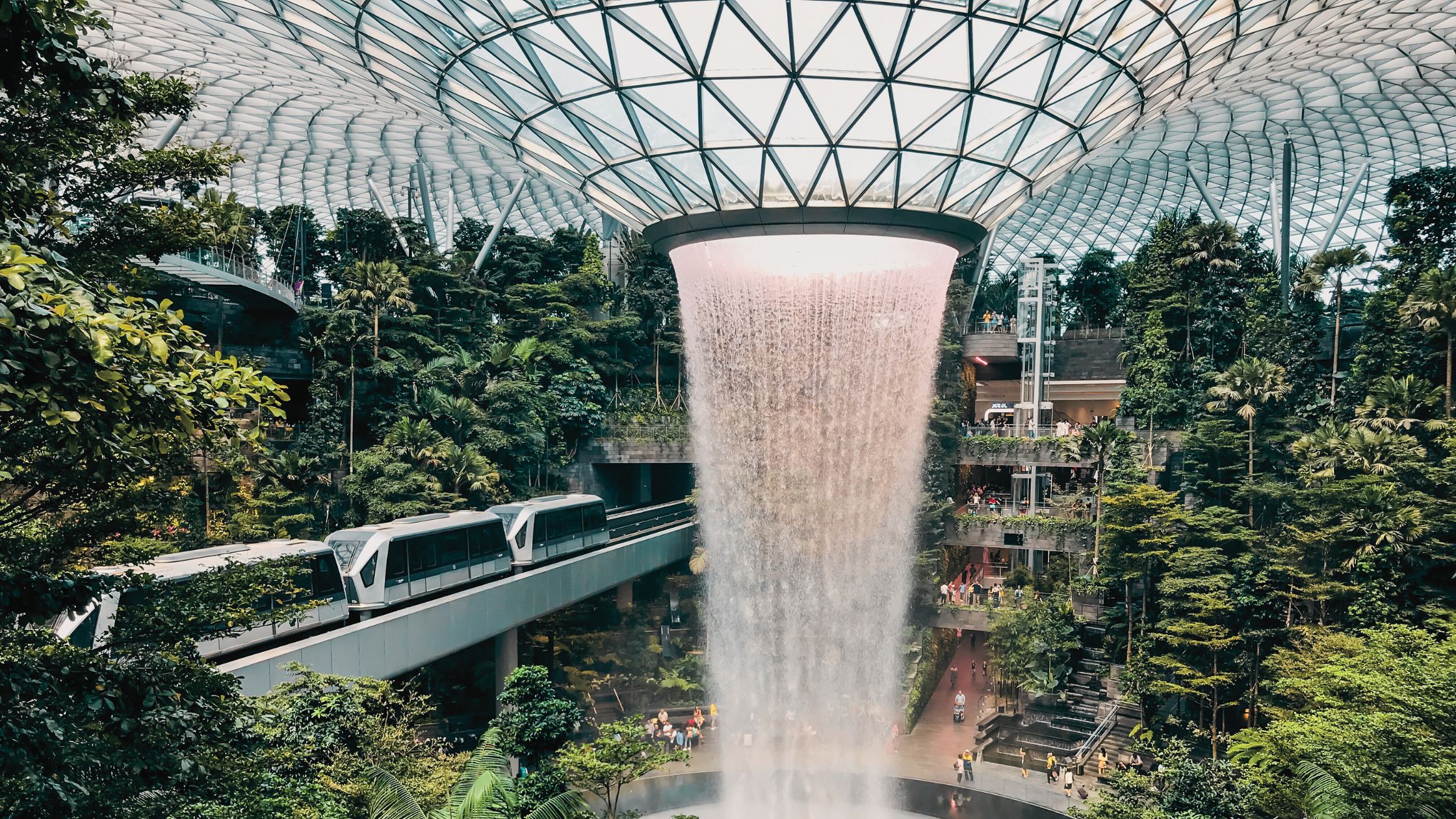 Why Singapore Airport is the Best Place to Have a Layover