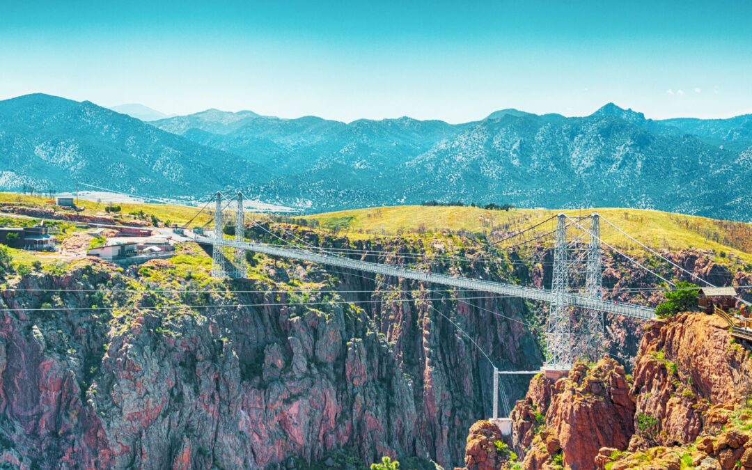 The Ultimate Packing Guide for a Weekend at the Royal Gorge